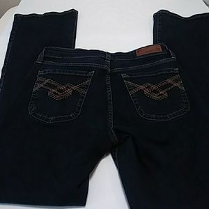 DENIZEN TOTALLY SHAPING BOOTCUT JEANS
